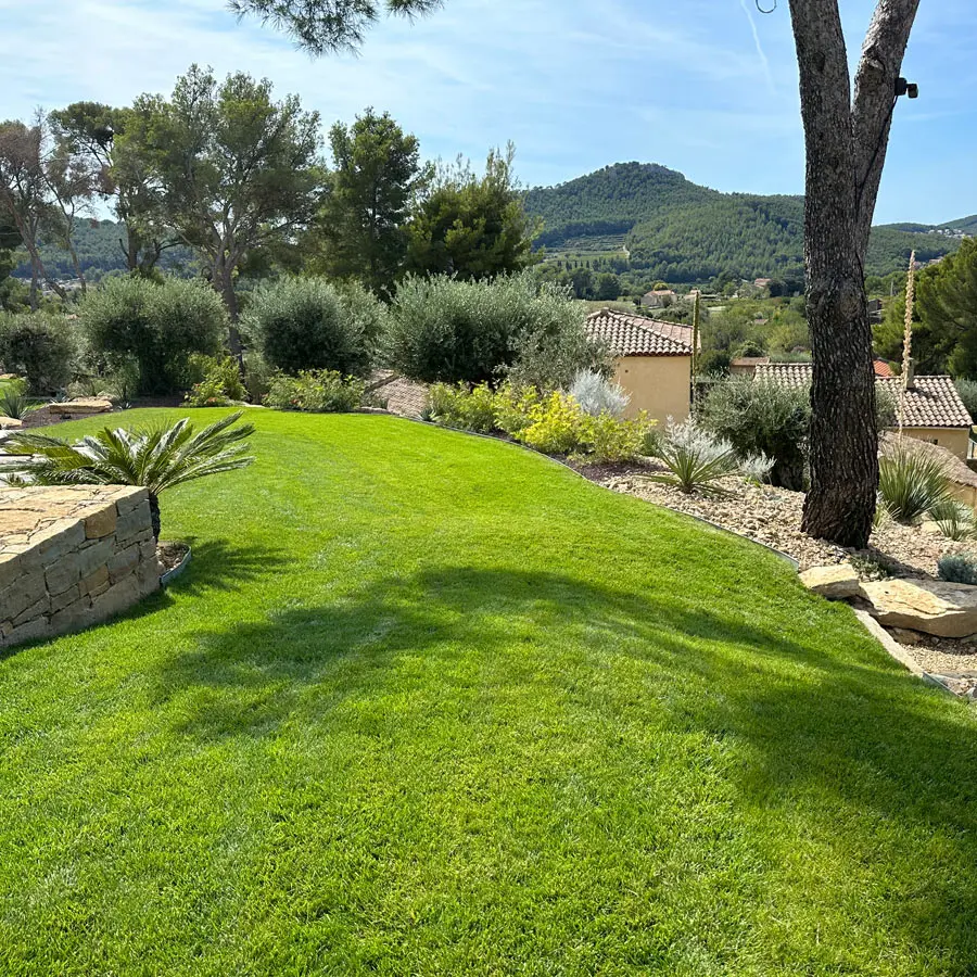 Agence M Com Marseille Khali Jardin Paysagiste Saint Cyr sur Mer Realisation10